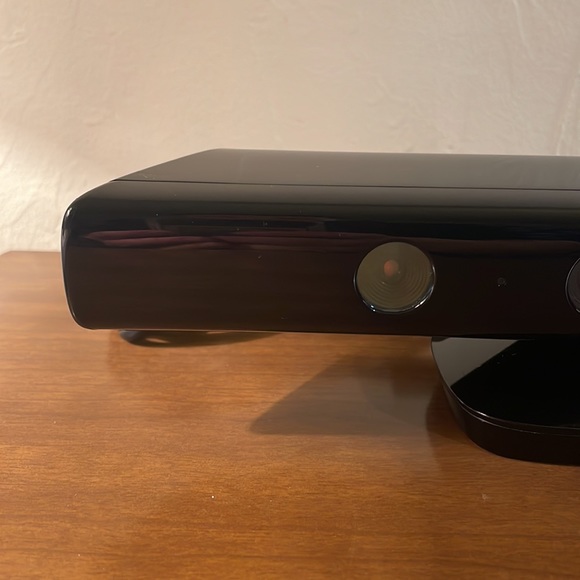 Genuine Microsoft XBOX 360 Kinect Sensor Bar Model 1414 Black - Picture 4 of 6